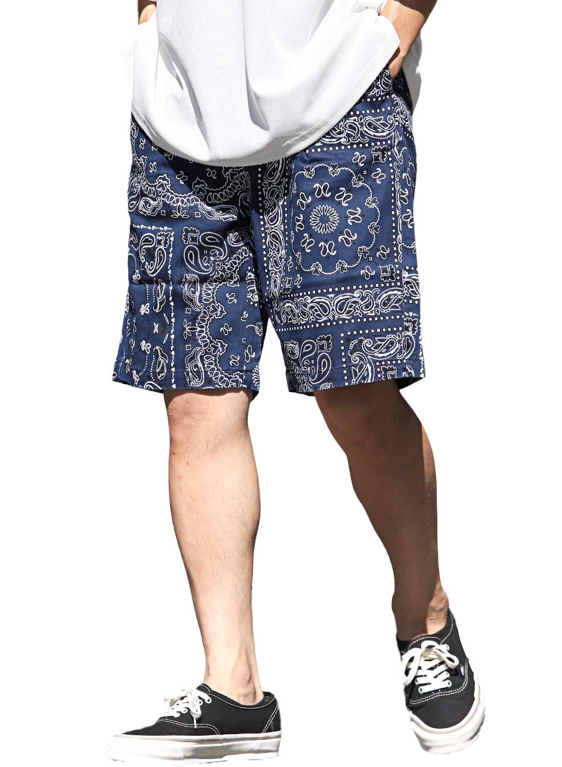 バンダナ柄 グレーショートパンツ Mサイズ セール】 バンダナ柄プリント ハーフパンツ （ショート・ハーフ